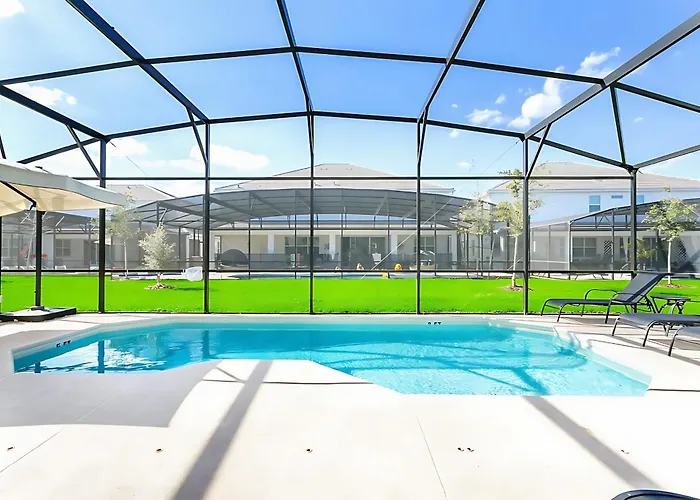 10Br Luxury Home Near Disney W Pool & Games Room