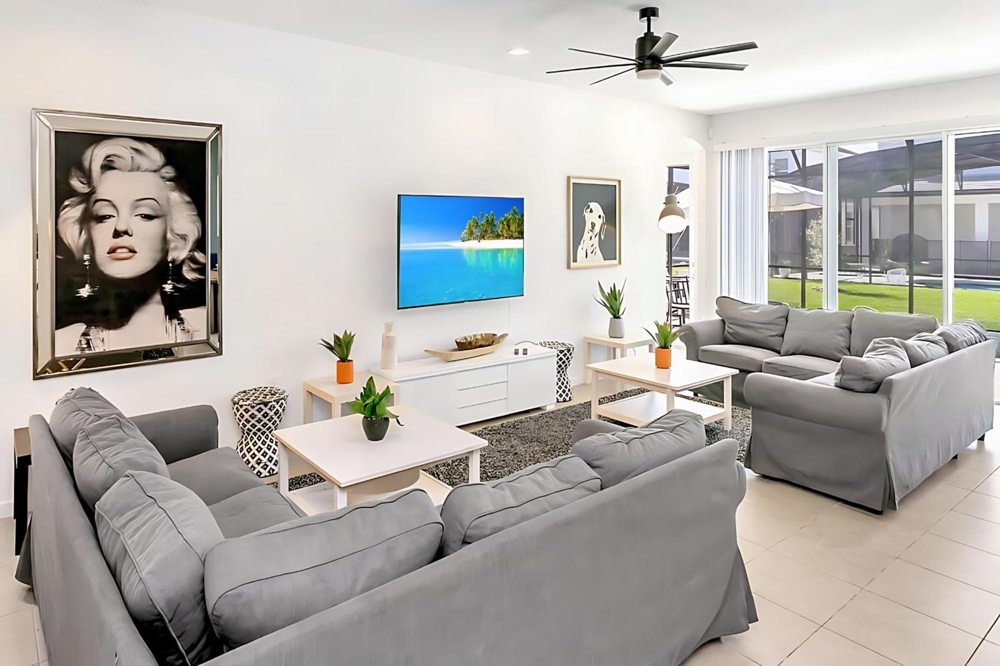 Casa de férias 10br Luxury Near W Pool & Games