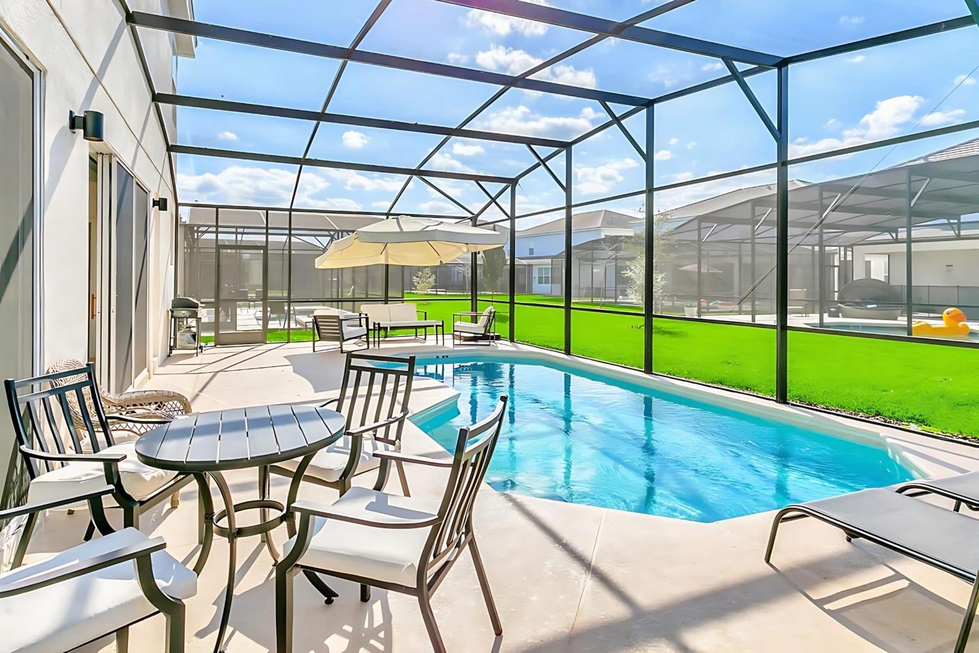 Casa de férias 10br Luxury Near W Pool & Games Kissimmee